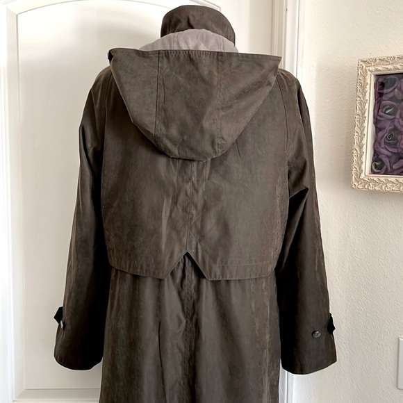 Fleet Street~All Weather Coat / Trench with Hood / Host Pick - Picture 7 of 13